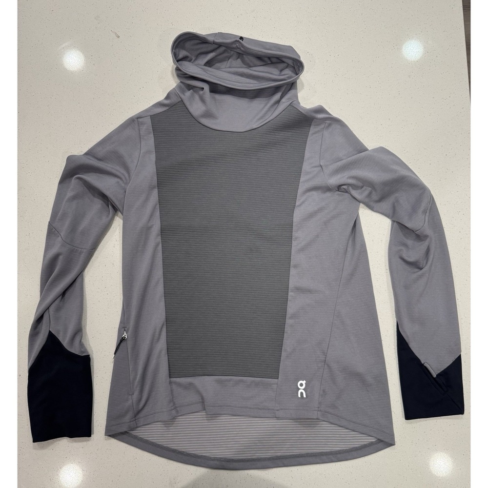 On Running Women's Weather Shirt Long Sleeve Size Large Grey Lightweight